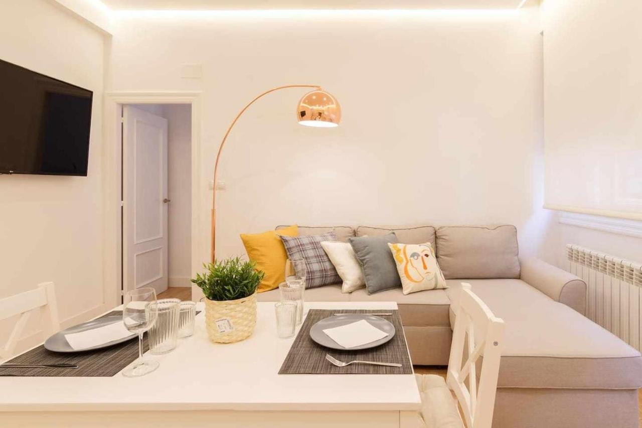Vivienda Turistica Reformada Con Encanto Bilbao Bagian luar foto